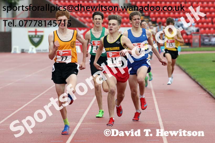 Junior boys 1500 metres, English Schools Track and Field. Photo: David T. Hewitson/Sports for All Pics